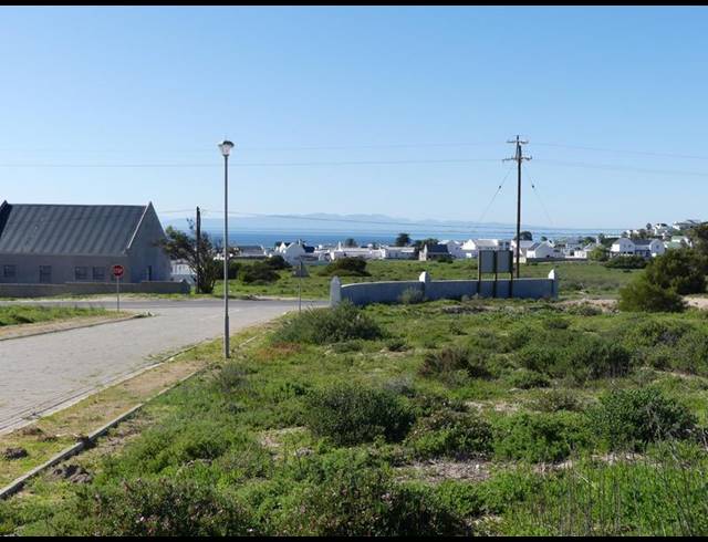 LAND FOR SALE IN HARBOUR LIGHTS